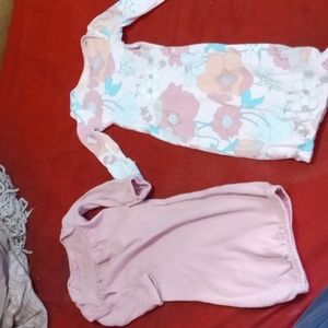 Carter's Newborn gowns